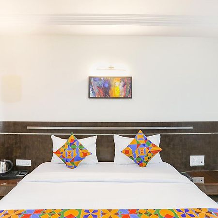 Fabhotel Shirdi Park Inn Buitenkant foto